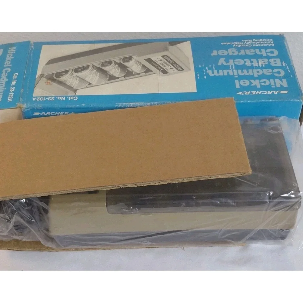 Vintage Archer RadioShack Nickel Cadmium Battery Charger 23-132A New In Box